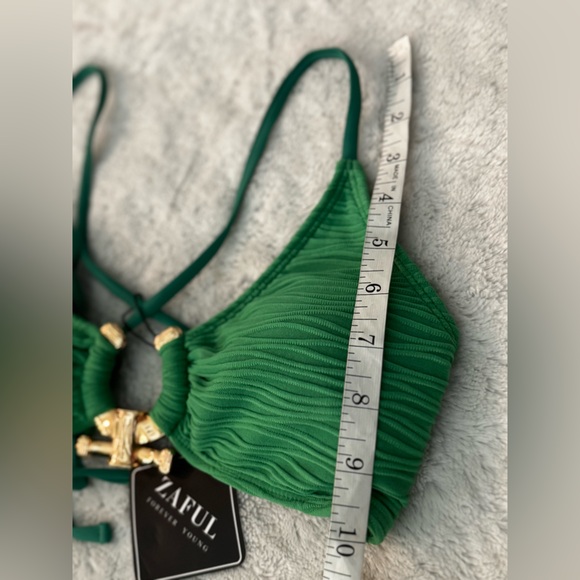 NWT- ZAFUL textured Green Gold Embellished Bikini Set - Picture 12 of 14
